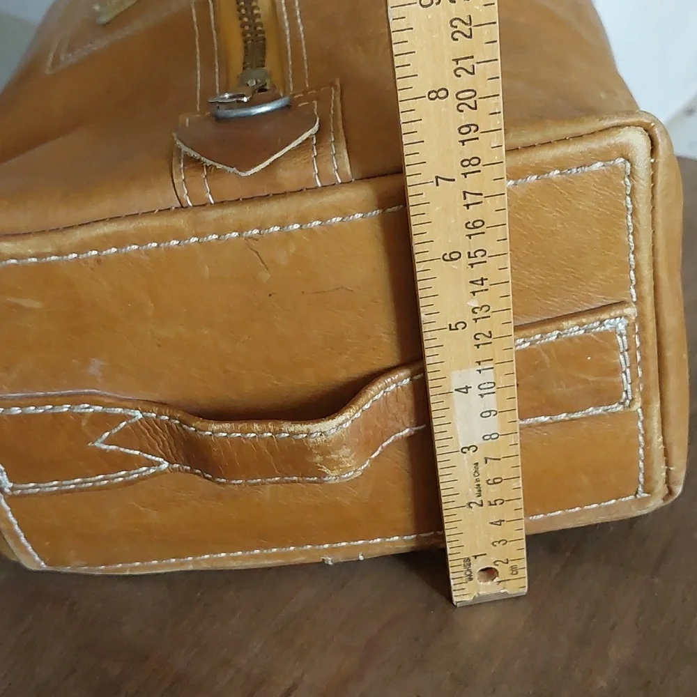 Vintage Suede Leather Carriel Yidi Zipper Camera Bag/Satchel *FINAL PRICE* ♡♡ - Picture 8 of 16